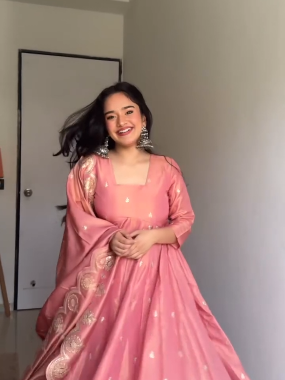 A post by @uksuits__collections1 on TikTok caption: +447404679080 order on WhatsApp #partywear #lehenga #punjabidress #viral #indiansuit 