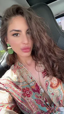 A post by @mgiuliacaruso on TikTok caption: Yo te quiero así.. 🎶 