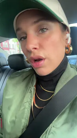 A post by @lizawaschke on TikTok caption: Throwback 00 🥰 #00s  #lipsync #cartiktoks #fyp 