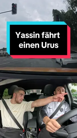 A post by @mustafahrlehrer on TikTok caption: Welches Auto fahrt ihr (in der Fahrschule)? 😋@yssnho @ylz #fahrschule #fahrlehrer #fahrstunde #führerschein #fahrschüler #yassin #mustafahrlehrer 