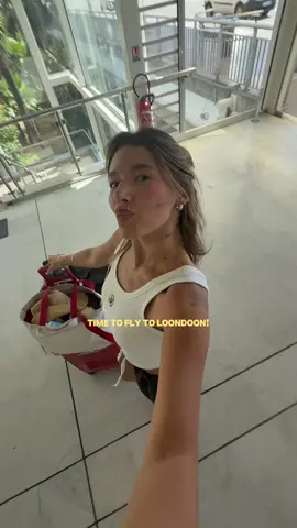 A post by @tiannarobillard on TikTok caption: Off to LOONDOOOON!!! @PEPPERMAYO 
