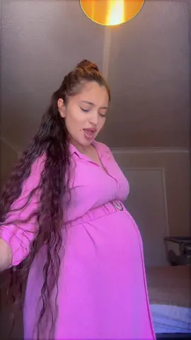 A post by @__anaaa18__ on TikTok caption: Nici așa nu mă las 😂😂❤️#foryou #fypシ゚ #tuttifrutti 