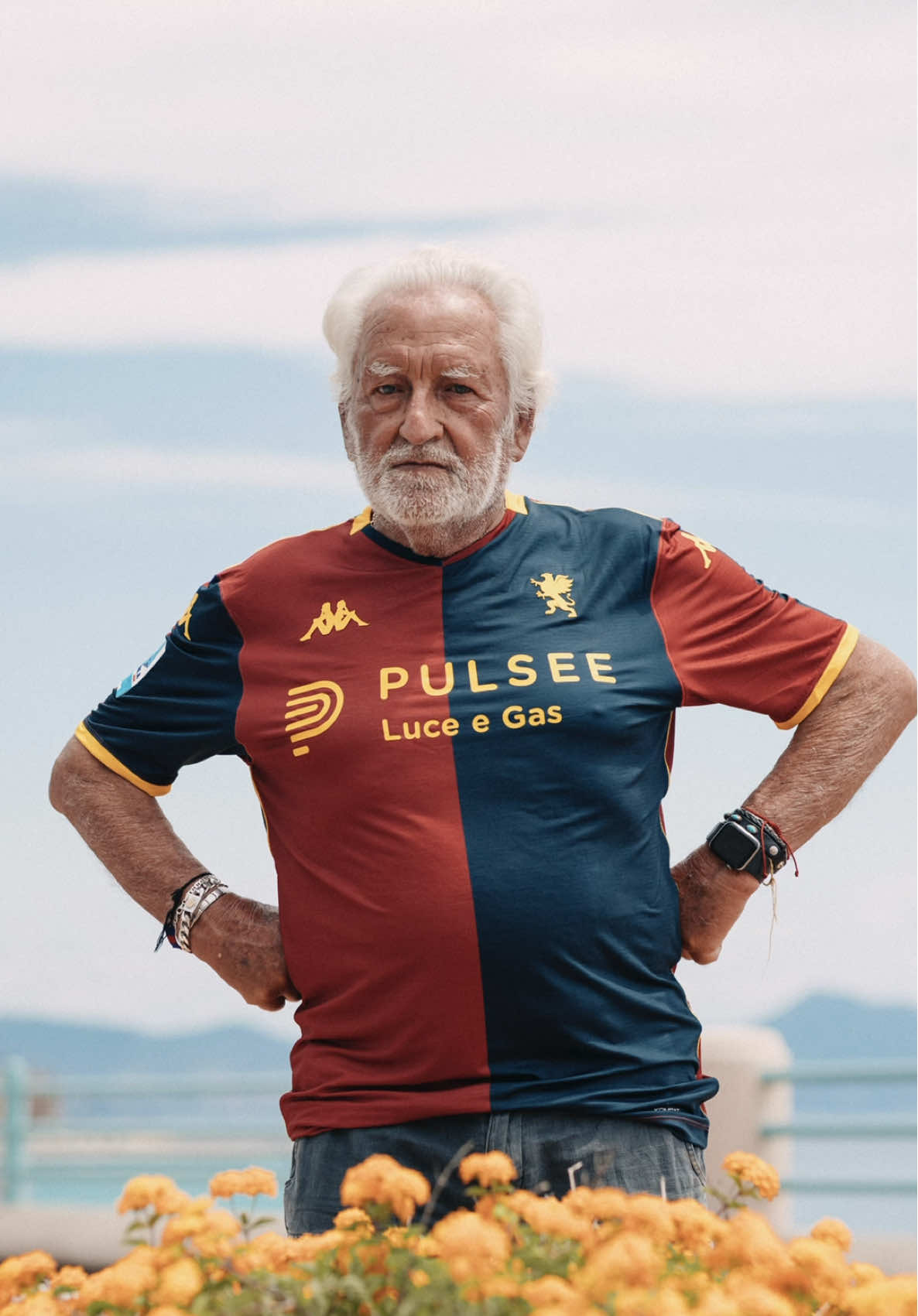 A post by @fedeasso on TikTok caption: Maglia nuova, sogno nuovo💛