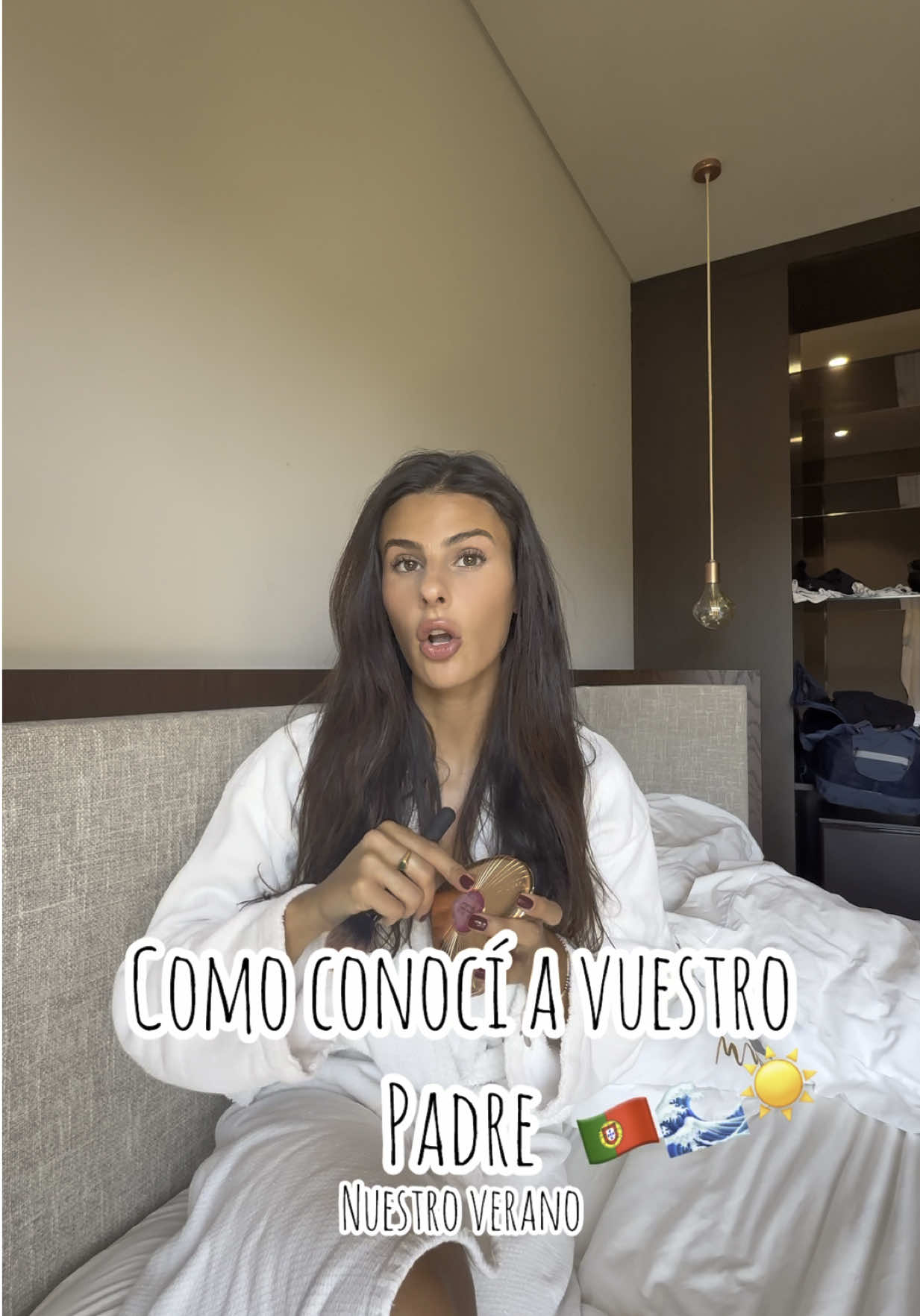 A post by @carolynnna on TikTok caption: Y un viva Portugal 