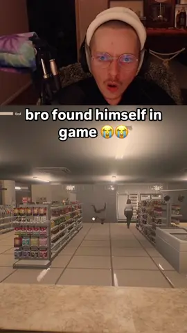 A post by @ayofatnap on TikTok caption: 6 foot 4 2 hundred 80 🤣 #Gaming #gamer #iamparttimeworker #fyp 