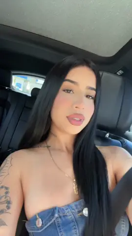 A post by @uhlexxiaa on TikTok caption: happy Tuesday🤍 #fyppppppp 