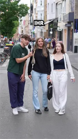 A post by @finnel on TikTok caption: Sie haben mich verfolgt 😂 #finnel 
