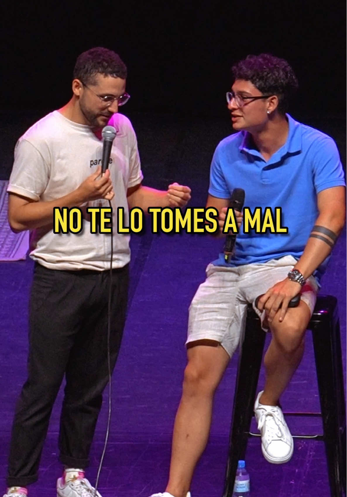 A post by @galdervaras on TikTok caption: Helado me quedo 🥶 #standup #monologo #comedia #crowdwork #standupcomedy 