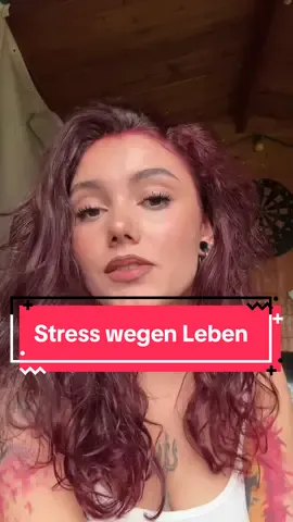 A post by @lidia_garage on TikTok caption: Alles kommt von alleine🫶🏼❤️ Fokus aufs Glücklich sein❤️ Dein Leben steht sowieso schon geschrieben & deine Seele hat sich dafür entschieden☀️ #realtalk #stress #kinder #arbeit #familie #karriere #babys #beziehung #liebe #glücklichsein #glücklich #positiv #vertrauen #energie #yolo #nostress 