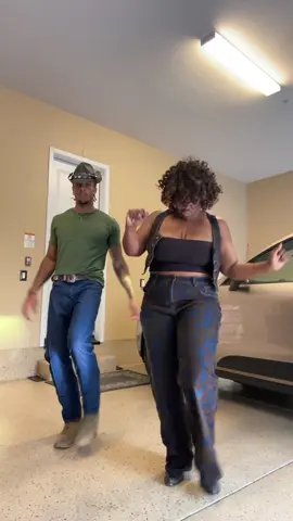 A post by @jeanvictorm on TikTok caption: Can take the siblings out of Georgia but…  @J. 