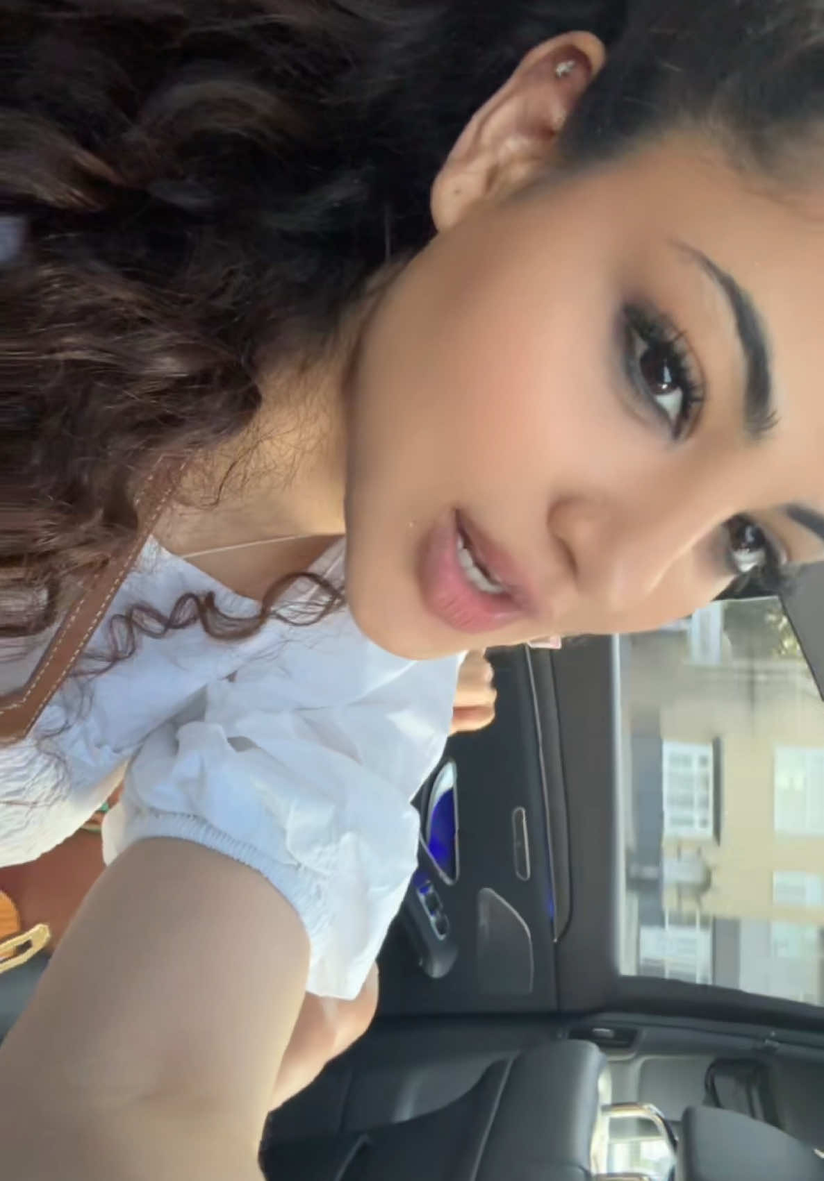 A post by @anniecurli on TikTok
