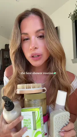 A post by @anastazia on TikTok caption: Love my shower routine🤍🧼🛀🏻 #showerroutine 