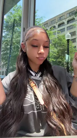 A post by @selenaaryanaa on TikTok