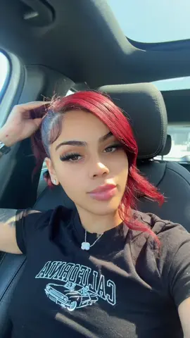 A post by @staceyyrosado on TikTok caption: <3 #fyp #foryou 