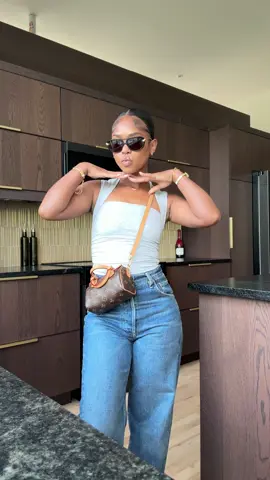 A post by @awilkyy on TikTok caption: Outfit is linked! I love days like this 🤭 and I am beyond blessed so I’ll continue to give glory back to God and bask in the abundance he has provided me ❤️✨ love y’all! #foryou #fyp #vlog #spendthedaywithme #blackgirltiktok #outfitinspo #simpleoutfit #shopping #justagirl 