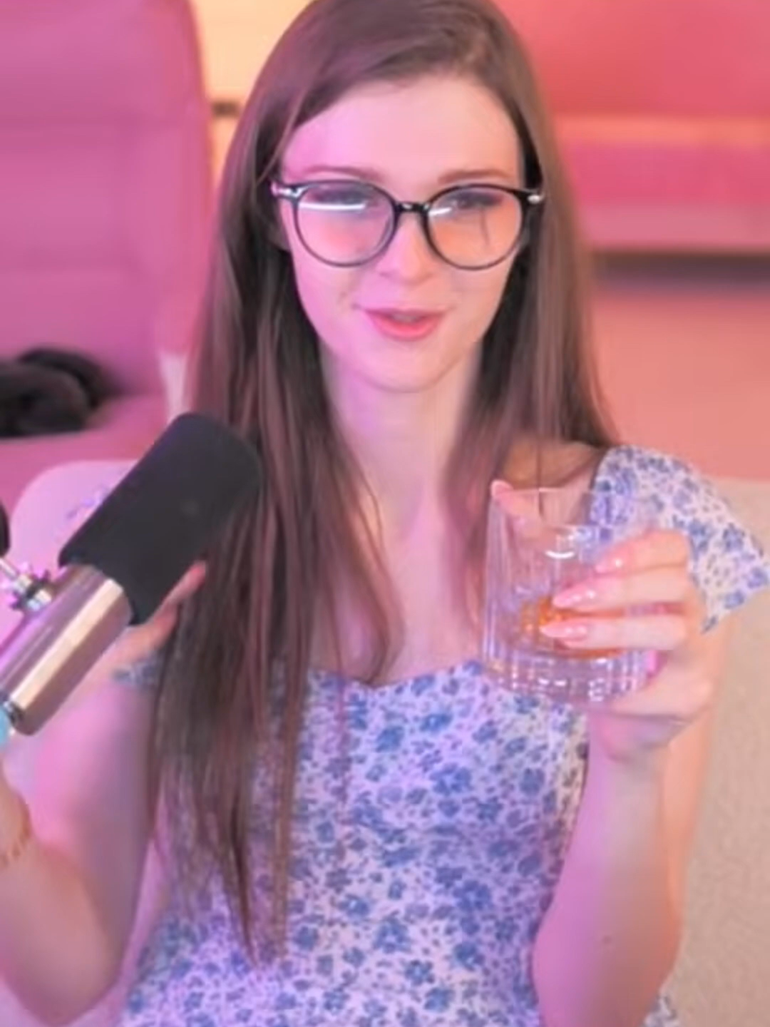 A post by @rose_e_evergreen on TikTok caption: F1nn5ter is Sniperwolf #f1nn5ter #finnster #trans #finnstergirl #hrt #crossdresser #streamer #crossdressing #f1nn #lgbt #streamergirl #twitchcon @f1nn5terlive