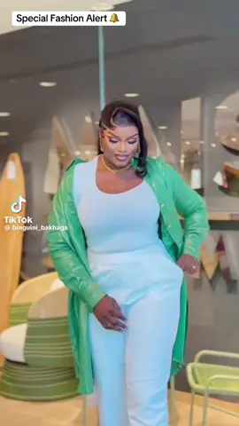 A post by @hadja_4ever on TikTok caption: @Binguini Bakhaga @Tonton Pal @Awa beauyeux de bingui🇨🇮+225 #guineenne224🇬🇳 #malitiktok🇲🇱 #tiktokmali🇲🇱223 