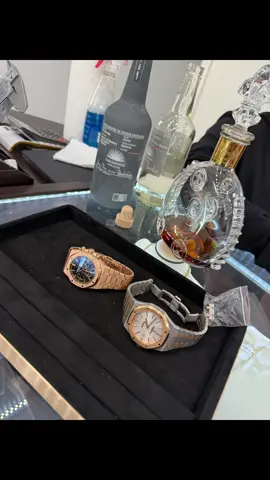 A post by @jenny_montana on TikTok caption: @TGC Jewelers @vivalachichi 😴😴💤💤#parati #fyp 