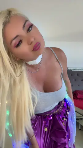 A post by @vivianablingbling on TikTok