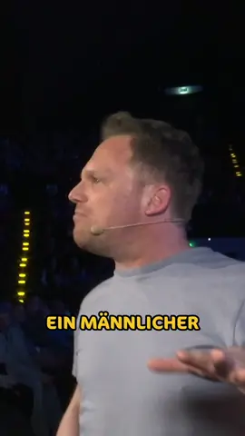A post by @ralfschmitzoffiziell on TikTok caption: Kurz seine eigene Frau vergessen 😂💀