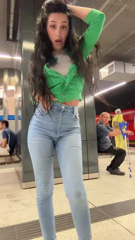 A post by @andreeaalexx7 on TikTok