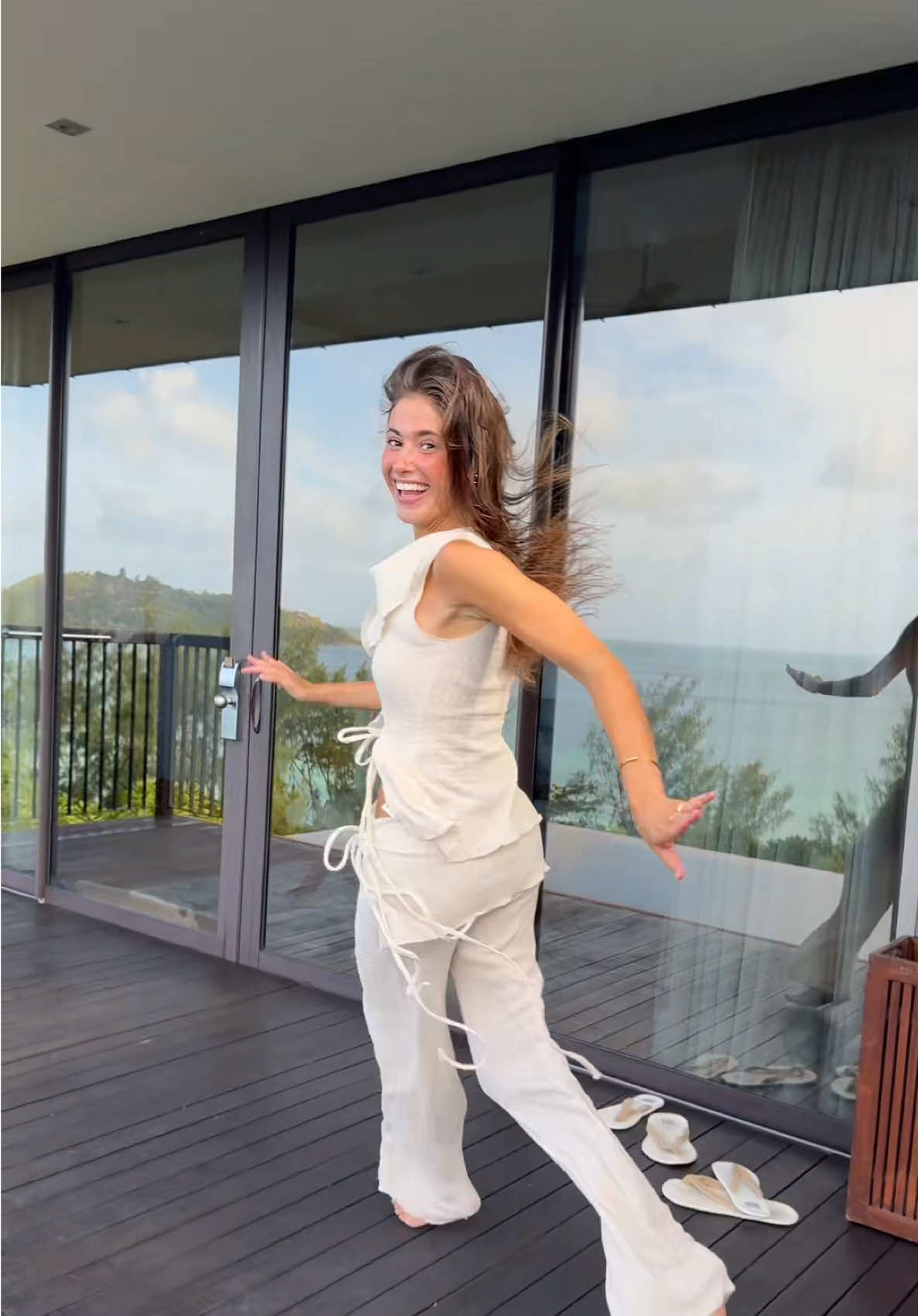 A post by @marinabarrial on TikTok caption: Esto es un sueño 😍