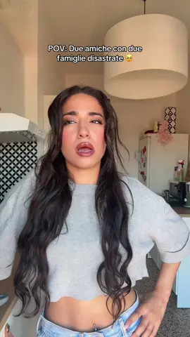 A post by @chaimaacherbal on TikTok caption: Ci sarà pure una ragione se siamo amiche… questa è una di quelle! 😂 Si ride e si scherza per non piangere. 🫰🏼 #amica #famiglia #amicizia 