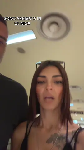 A post by @regina_indiscussa_ on TikTok caption: Bravissimi e dir poco eccellenti @divinodental fantastici 