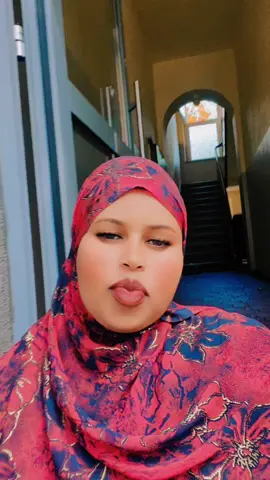A post by @hoodoqannkaligaisaq on TikTok