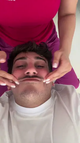 A post by @carmine.guadagno on TikTok caption: Mi fa troppo ridere, però bello we