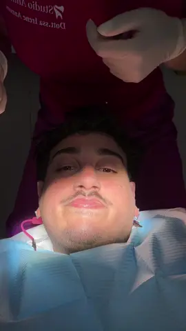 A post by @carmine.guadagno on TikTok caption: Dopo lo yoga bello il filtro del dente 😂