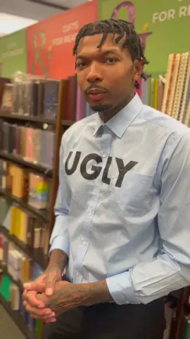 A post by @pabloskywalkin4l on TikTok caption: #pabloskywalkin #fyp 
