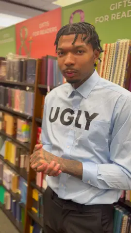 A post by @pabloskywalkin4l on TikTok caption: #pabloskywalkin #fyp 