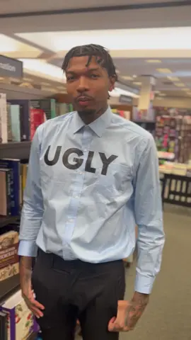 A post by @pabloskywalkin4l on TikTok caption: #pabloskywalkin #fyp 