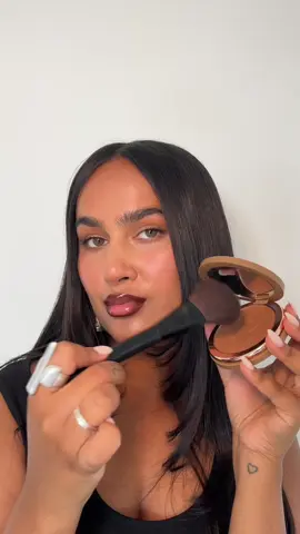 A post by @davinakareer on TikTok caption: buttery, bronzy & blurring ✨ introducing the new Anastasia Beverly Hills smooth blur bronzer, perfect for achieving sun-kissed skin all summer 🤎 available at @Ulta Beauty I’m using the shade Tropical Tan. @Anastasia Beverly Hills  #ABHSummer #ABHSponsored 