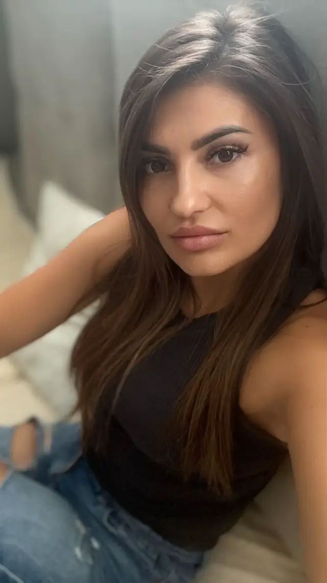 A post by @cristinadonea93 on TikTok caption: #creatorsearchinsights 