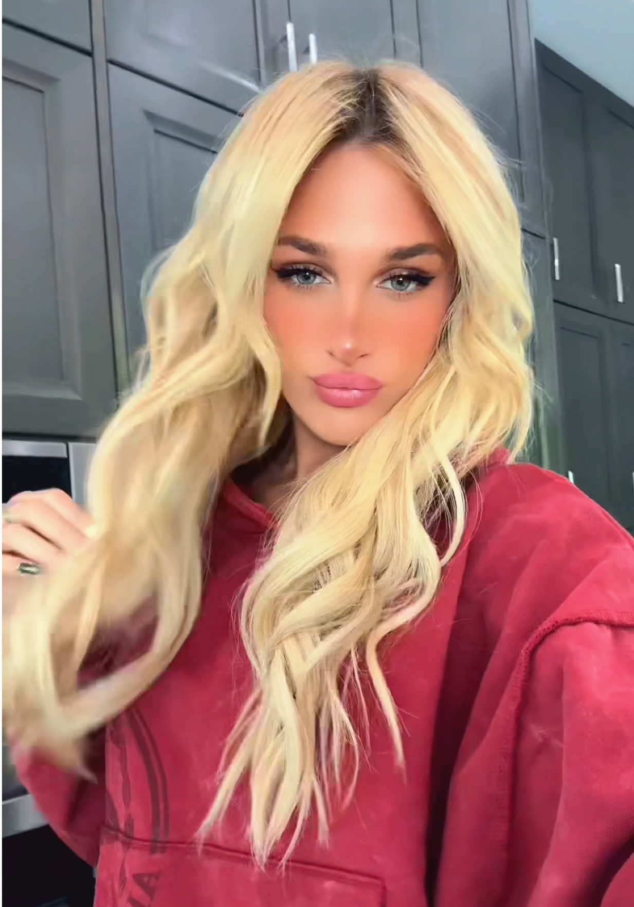 A post by @madi on TikTok caption: grrr @Kacey Welch 💛