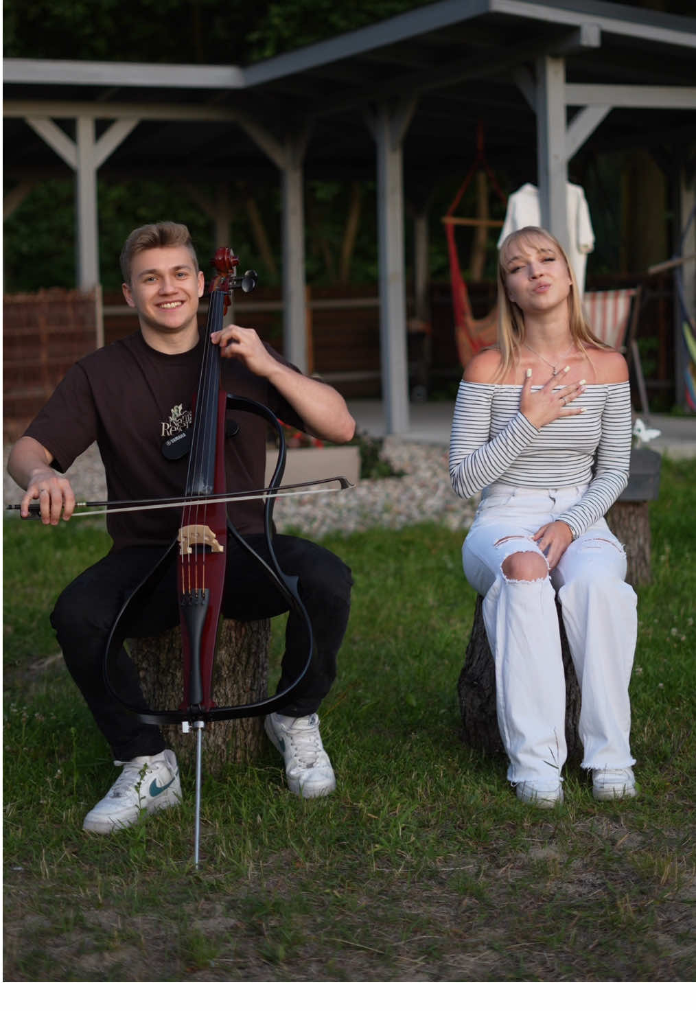 A post by @diugcello on TikTok caption: Wait for it! 🔥🎤 This girl met me when I was recording new videos! We performed “Die with a Smile” together! #cello #vocal #viral@Kinga Wołoszyn  