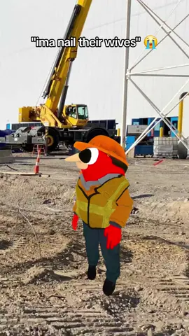 A post by @zilverkus on TikTok caption: when bosses come to work 😭 #latino #bilingual #spanglish #mexicantiktok #mexican #spanglishtiktok #mexicanmemes 