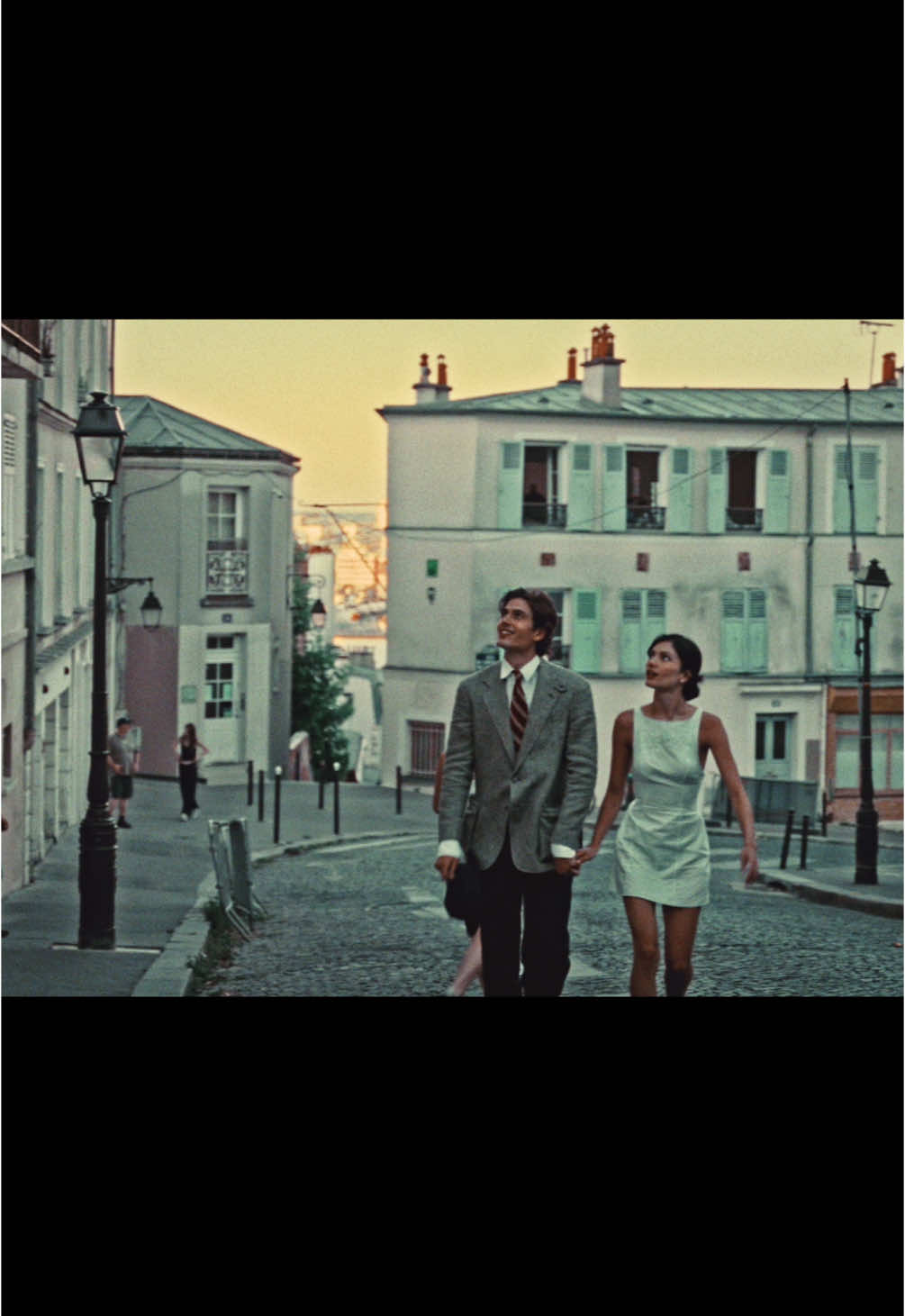 A post by @yeslydimate on TikTok caption: love to just stroll in Paris