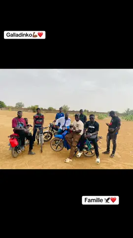 A post by @thillesiafds on TikTok caption: #soninke❤️ #soninke_et_fier #wagadou_23🇲🇷🇲🇱🇸🇳🥰 #soninkara💫tiktok #soninkara #soninkara🇸🇳🇲🇱🇲🇷🇬🇲🇬🇳 #soninkara🇸🇳🇲🇱🇲🇷🇬🇲🇬🇳🇬🇼 #wagadouremou🇸🇳🇬🇳🇲🇱🇬🇲🇲🇷 #soninke #soninkara🇸🇳🇲🇱🇲🇷 #wagadousoninko #soninkelesplusbelle @vardygoundiam @bathilydiamiro99 @HABIB IBN MOUHAMED❤️🕌⚽️🕋 @aigle @Médiyassa 23 @bizo135 @Adamahaïra @Dousey Meno @Goundiam 13 @sidoss reck @issabathily 474 @Hugo Mane ⚽️👌💯 