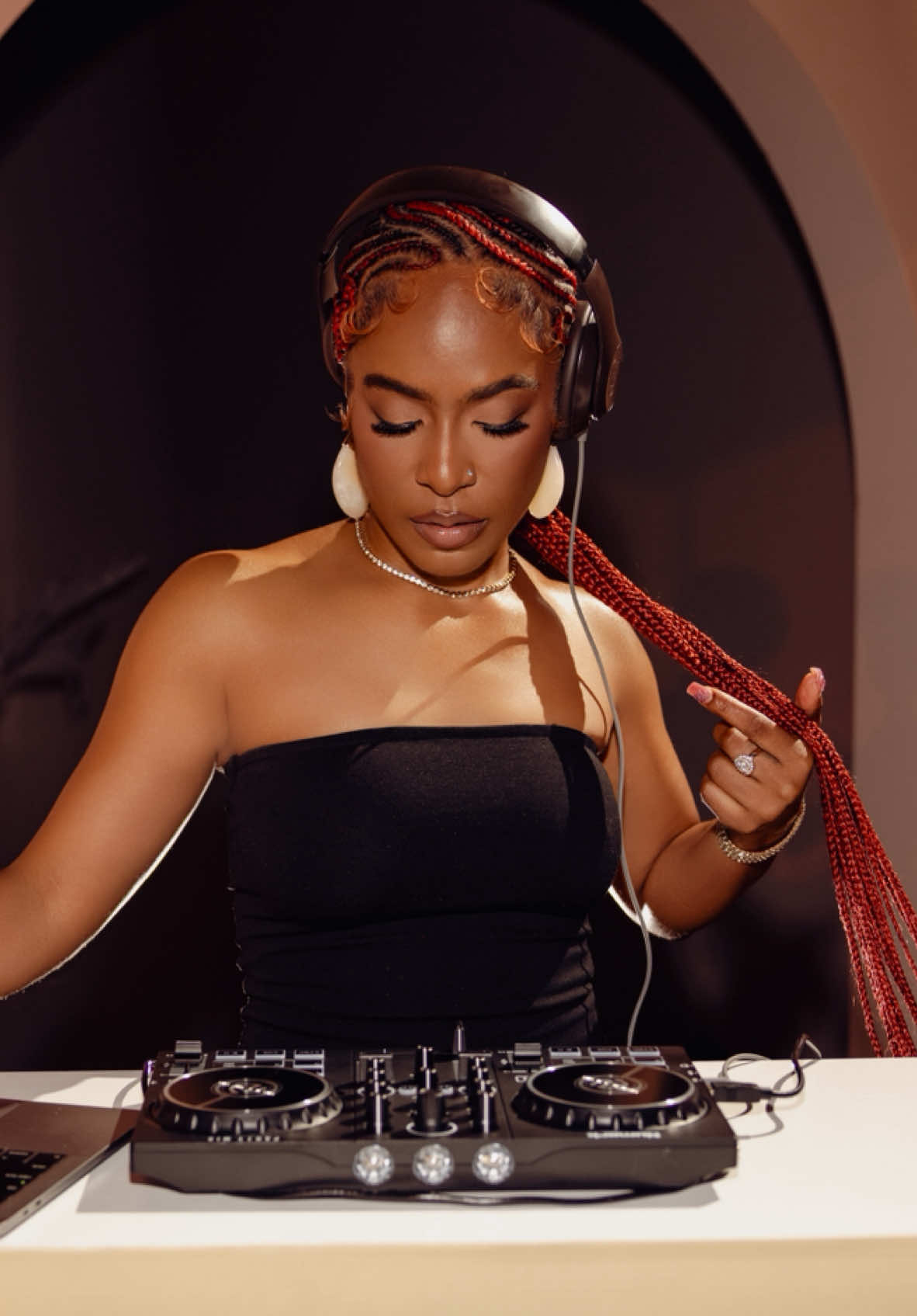 A post by @tookiedidit_ on TikTok caption: WELCOME TO CLUB TDI🔥 ft. @djmissmilan #braidedsummercampaign #tookiedidit #braidedsummer  #labraider #fyp #labraids #braids #hair  #hairstyles #hairtransformation #hairgoals #braidstyles #braiders #braidedhairstyles #explorepage #trending #explore #blackbraider #bundles #clientreaction  #bantuknots #feedinbraids #dayinmylife #braidedbaldie #thebraidedbaldhead #braidedbaldhead #braiddesigns #bohobraids #bohoknotlessbraids