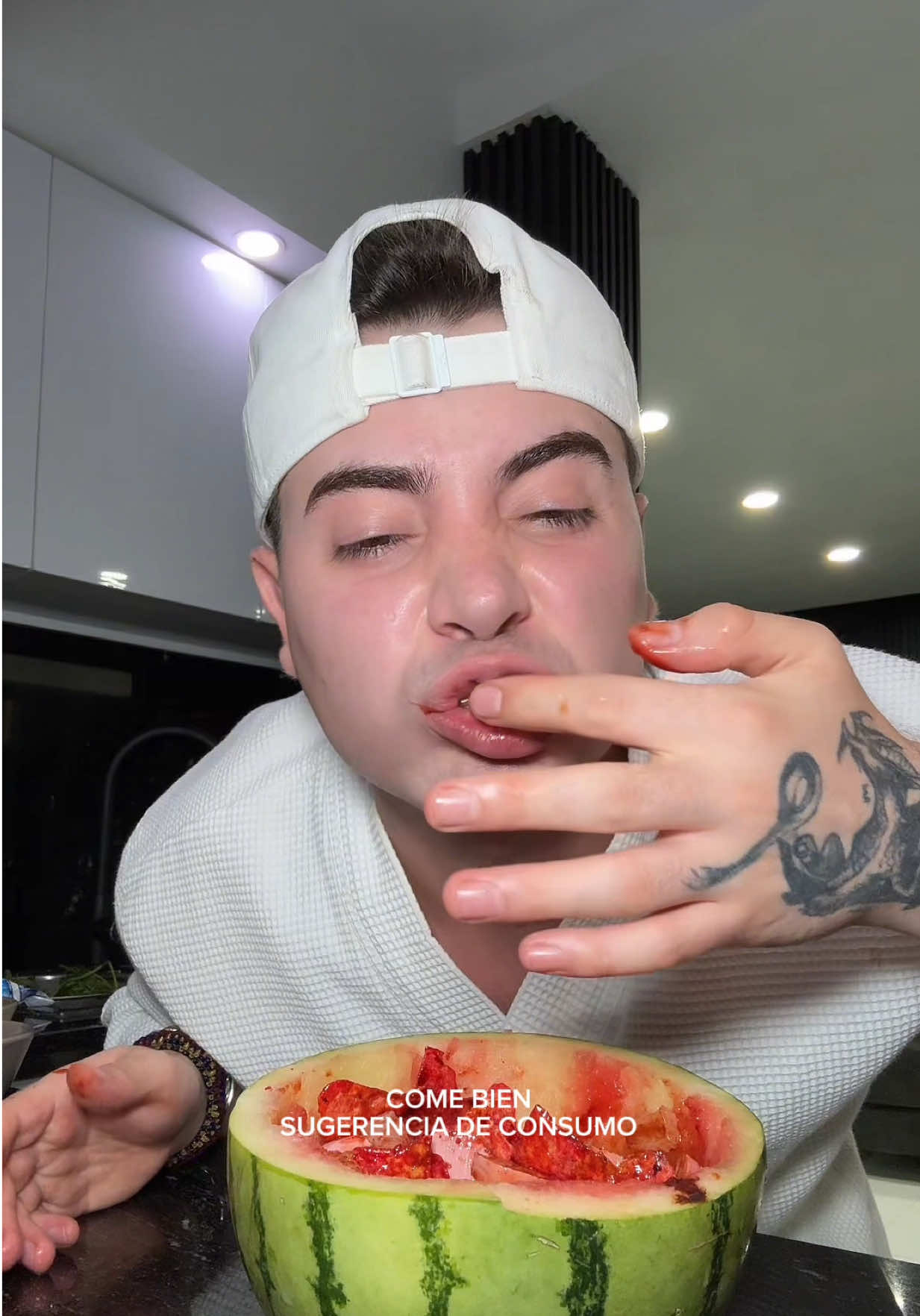 A post by @soyaldooo on TikTok caption: Se les antojooooo? 👀 🤪 #VeranoArdiente @Flaminhot_mx 