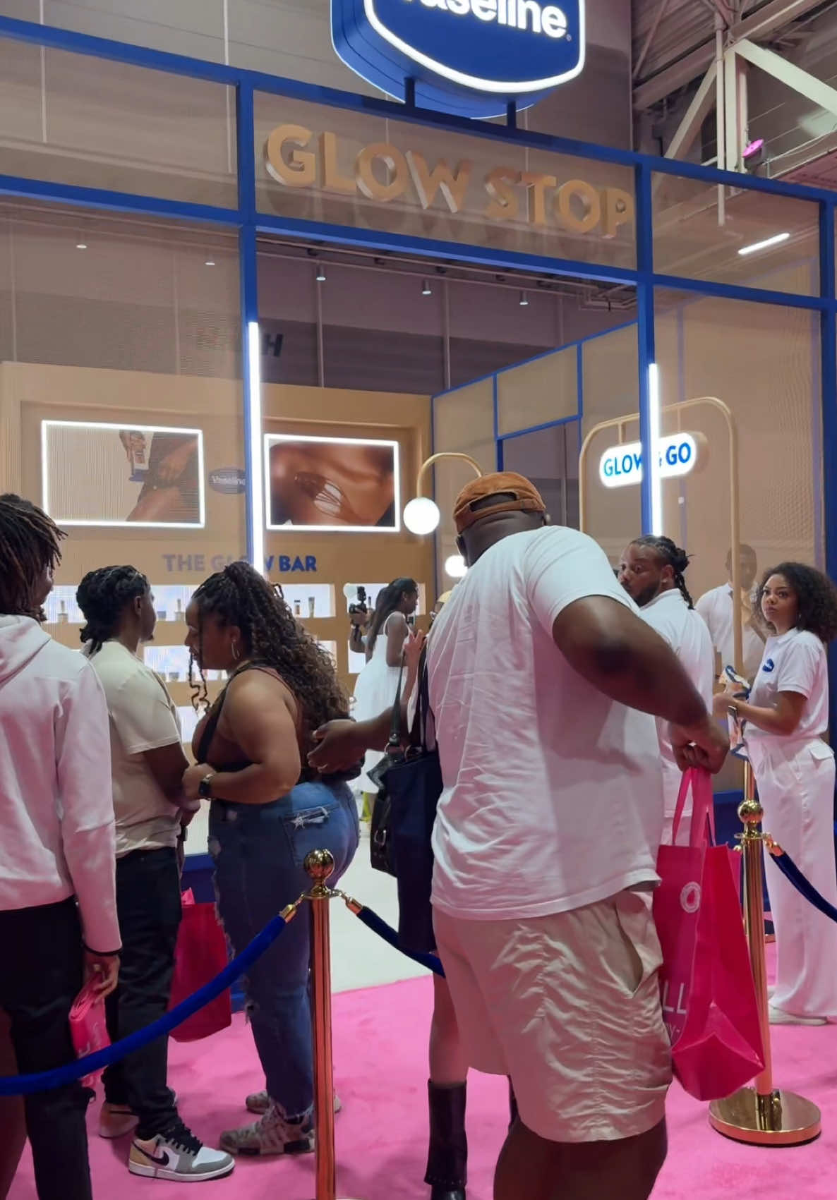 A post by @aiyannace on TikTok caption: @Vaseline showed me the best time ever this weekend for Essence Fest, I’m Satisfied 🙂‍↔️❤️ #vaselinepartner #essencefest 
