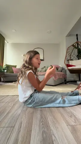 A post by @d_demps93 on TikTok caption: Let’s don’t do this 😂🥺 #singlemama #lily 
