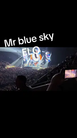 A post by @bunting180 on TikTok caption: Wow. What a concert. @Jeff Lynne’s ELO you guys smashed it. #mrbluesky #electriclightorchestra #letsgobuntingmental #fyp #ELO 