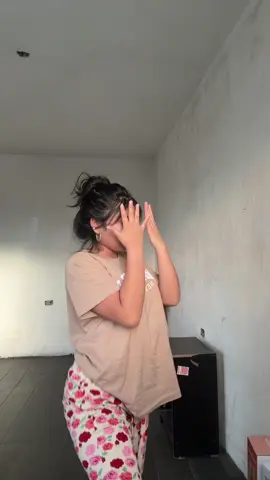 A post by @caterinmenchu8 on TikTok caption: Tengo mi MUJER 🥰