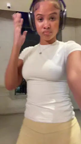 A post by @ericagoofy on TikTok caption: #wlw 