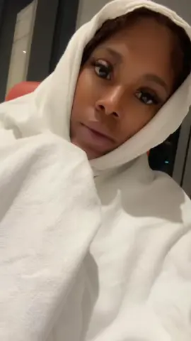 A post by @desssstyneeee on TikTok caption: #storytime 