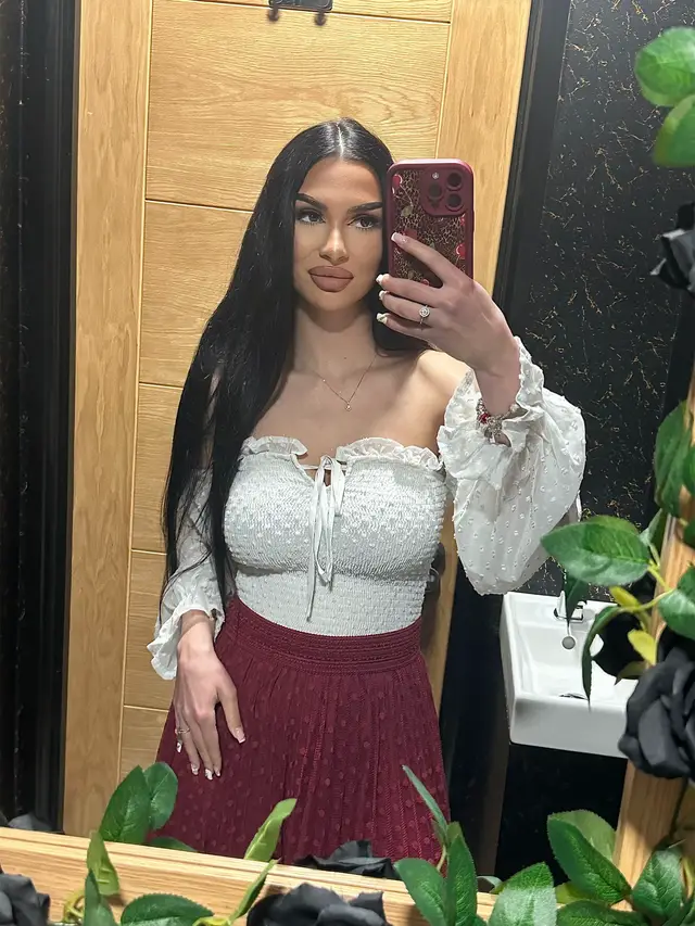 A post by @ana_vasile9 on TikTok